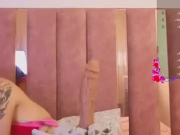 Sofia_foxx1  live sex cam