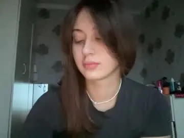 Aliceinlustland  live sex cam