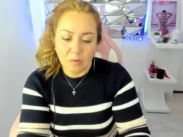 Camixxx_m  live sex cam