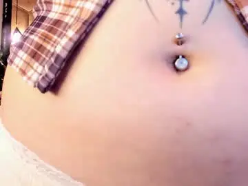 Crimson_tati  live sex cam