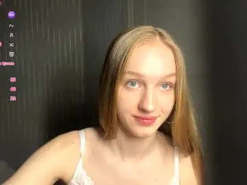 Doreathagustave  live sex cam