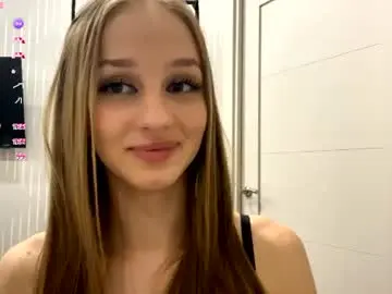 Doreathagustave  live sex cam