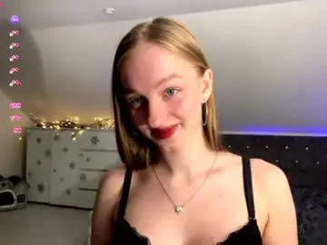 Doreathagustave  live sex cam