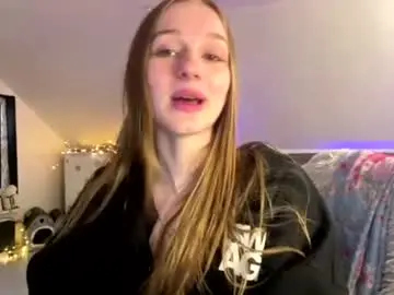 Doreathagustave  live sex cam