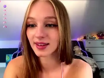 Doreathagustave  live sex cam
