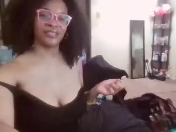 Hysteriaheels  live sex cam