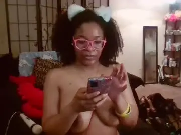 Hysteriaheels  live sex cam