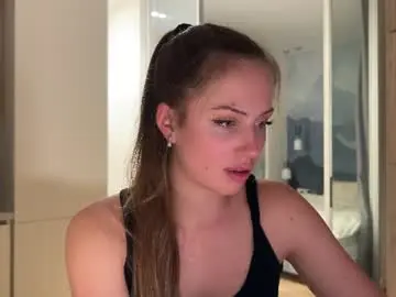 Kiramystery  live sex cam