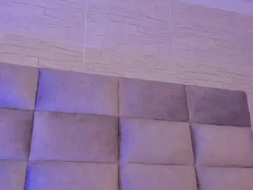 Lea_walkerr  live sex cam