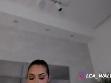 Lea_walkerr  live sex cam