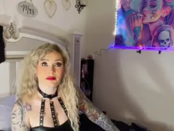 Meganluv69  live sex cam