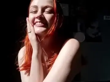 Nidiakincheloe  live sex cam