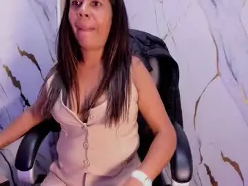 Shinefoxx  live sex cam