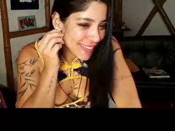 Sofiia_diaz_  live sex cam