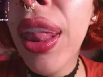 Bri_von_dhara_  live sex cam