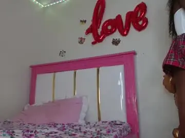 Carlysinx  live sex cam