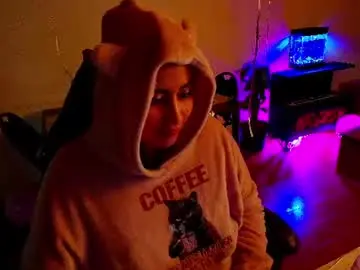 Cherryy_bombshelll  live sex cam