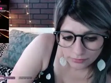 Cumqueen101  live sex cam