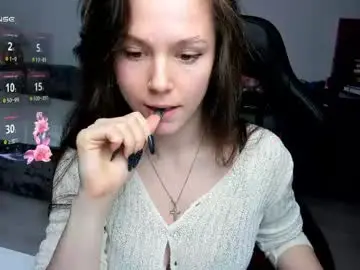 Cute_little_ass  live sex cam