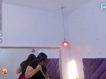 Haileystonei  live sex cam