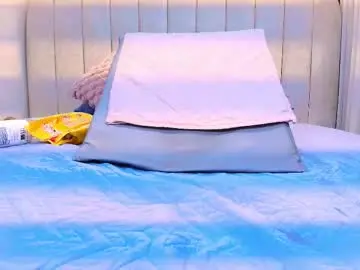 Hazel_kataleya  live sex cam