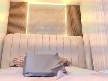 Hazel_kataleya  live sex cam