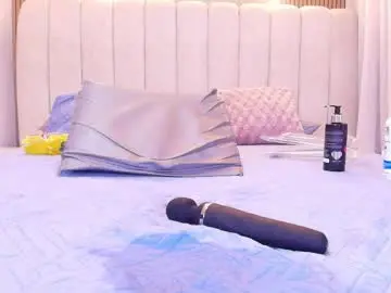 Hazel_kataleya  live sex cam