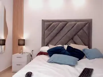 Icyvixen_  live sex cam
