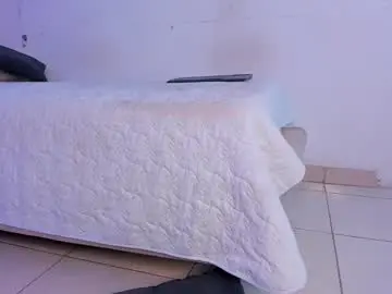 Keyla_mejia  live sex cam