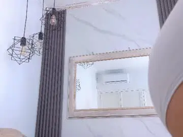 Keyla_mejia  live sex cam