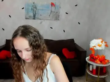 Milenasparkle  live sex cam