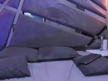 Millu_blonde  live sex cam