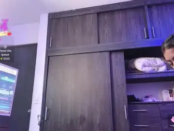 Moon_celeste  live sex cam