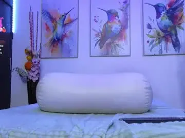 Moon_celeste  live sex cam