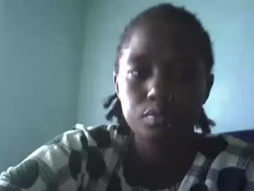 Queentee254  live sex cam