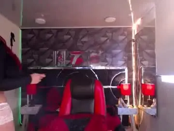 Red_moon_1  live sex cam