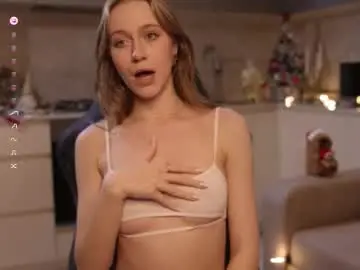 Unnabella  live sex cam