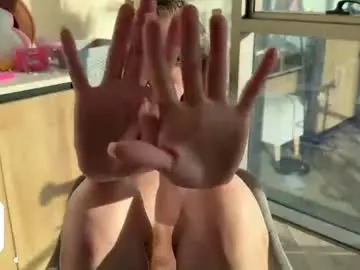 Unnabella  live sex cam