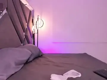 Amaralewis  live sex cam