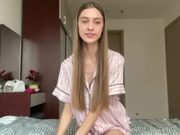 Avaflatcher  live sex cam