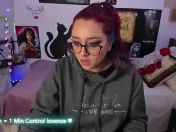 Cherry_blushh  live sex cam