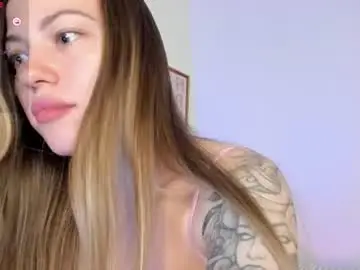 Damn_cutie  live sex cam