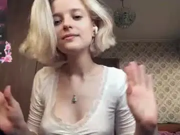 Emiliastillwell  live sex cam