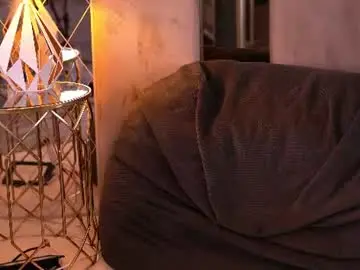 Emmaember  live sex cam