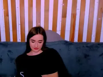 Evisdailyy  live sex cam