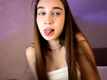 Halliemcanaw  live sex cam