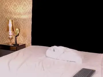 Hannafalcone  live sex cam