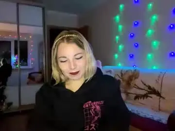 Jaynafriess  live sex cam