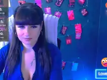 Karolina_mia  live sex cam