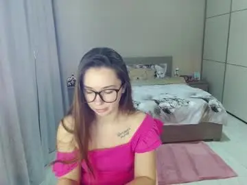 Kristall_xxx  live sex cam